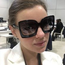 Load image into Gallery viewer, Oversized Square Sunglasses