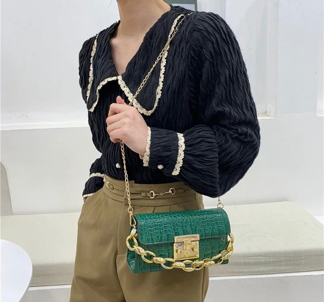 Classy Chic Handbag/ Green